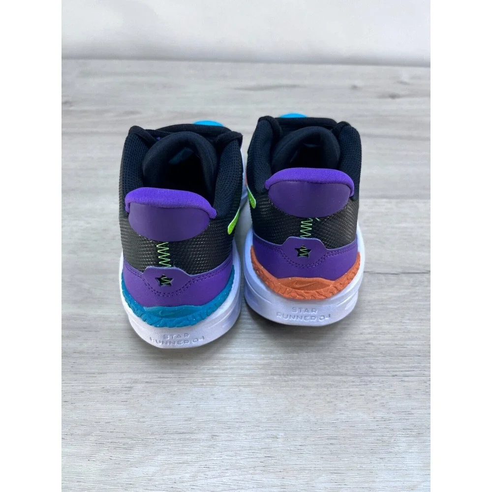 Nike youth star